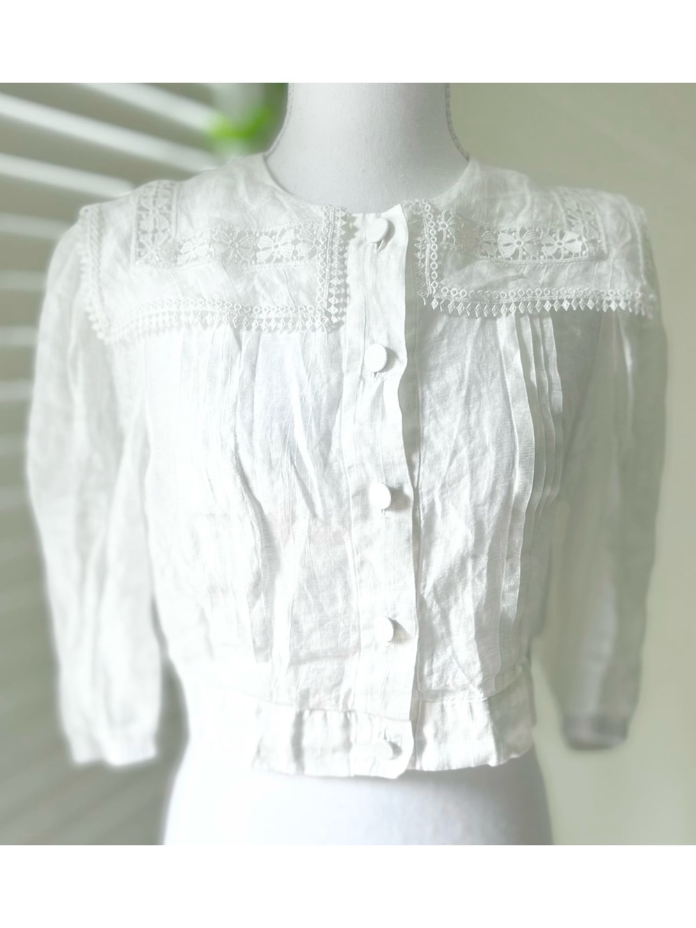 Sandro White Lace-Trim Cropped Button-Down Top
